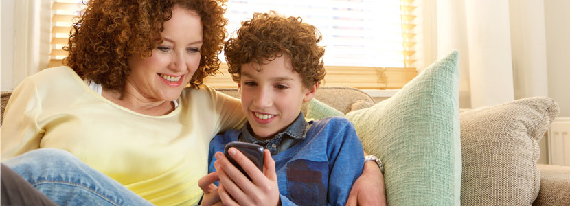 How To Choose Phone Service For Your Kid This Christmas